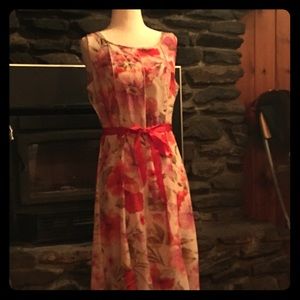 Sandra Darren floral party dress